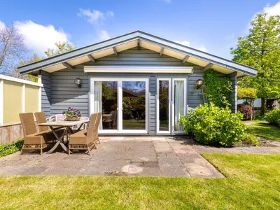 Search and Stay destination Sint Maartensvlotbrug, NH - Netherlands from AU$ 207. Rusthoeve