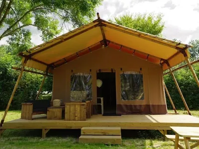 Search and Stay destination Noord-Scharwoude, NH - Netherlands from AU$ 676. Glampingtent Desert 5