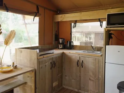Search and Stay destination Noord-Scharwoude, NH - Netherlands from AU$ 676. Glampingtent Desert 5