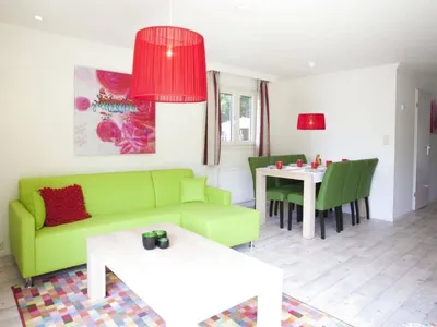 Search and Stay destination Noord-Scharwoude, NH - Netherlands from AU$ 345. Exclusif 4