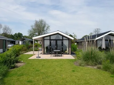 Search and Stay destination Bovenkarspel, NH - Netherlands from AU$ 315. Pavilion 4