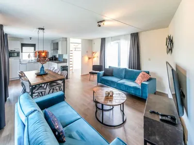 Search and Stay destination Hellevoetsluis, ZH - Netherlands from AU$ 402. Citta Romana