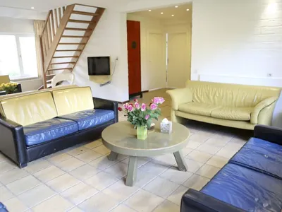 Search and Stay destination Gulpen, LI - Netherlands from . Bungalowpark Landsrade