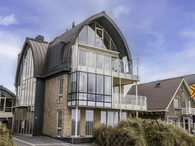 Search and Stay destination Egmond aan Zee, NH - Netherlands from AU$ 764. De Zeeparel