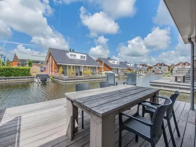 Search and Stay destination Uitgeest, NH - Netherlands from AU$ 441. De Meerparel