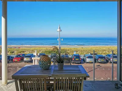 Search and Stay destination Egmond aan Zee, NH - Netherlands from AU$ 787. De Zeeparel