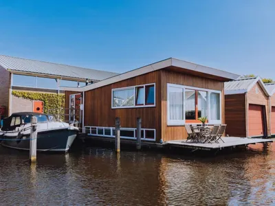 Search and Stay destination Uitgeest, NH - Netherlands from . De Meerparel