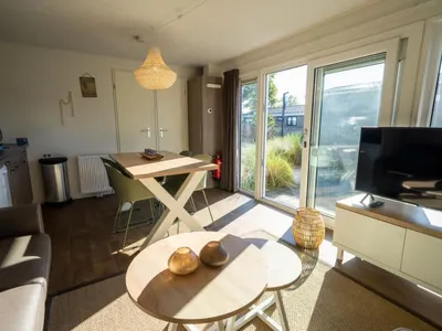 Search and Stay destination Hellevoetsluis, ZH - Netherlands from AU$ 267. Berkel 4