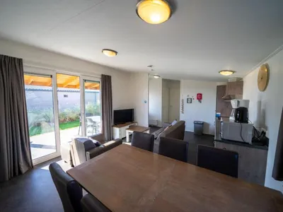 Search and Stay destination Hellevoetsluis, ZH - Netherlands from AU$ 338. Pavilion 5