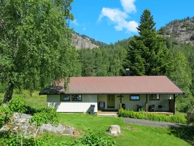 Search and Stay destination Treungen, Vestfold og Telemark - Norway from AU$ 134. Dalsnipen (TEM029)