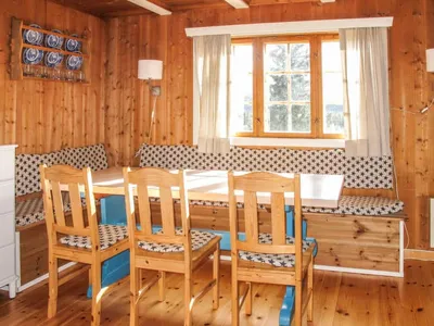 Search and Stay destination Svingvoll, Innlandet - Norway from AU$ 178. Skeisvegen (OPP208)