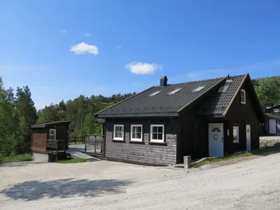 Search and Stay destination Fossdal, Agder - Norway from AU$ 165. Revenbu (SOW071)