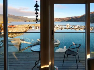 Search and Stay destination Huglo, Vestland - Norway from AU$ 126. Jektastøo (FJH660)