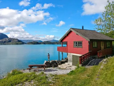 Search and Stay destination Hyllestad, Vestland fylke - Norway from AU$ 117. Idun (FJS131)