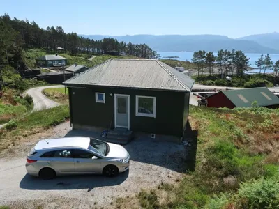 Search and Stay destination Hyllestad Municipality, Vestland - Norway from AU$ 133. Sognesjön (FJS128)
