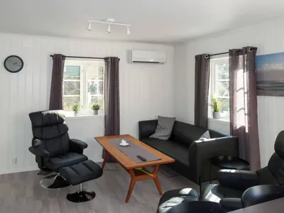 Search and Stay destination Hyllestad Municipality, Vestland - Norway from AU$ 153. Nesholmen (FJS127)