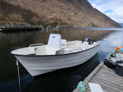 Search and Stay destination Vik i Sogn, Vestland - Norway from AU$ 220. Odin (FJS608)