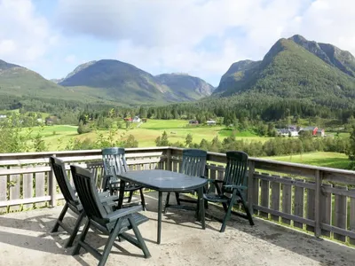 Search and Stay destination Haukedalen, Vestland - Norway from AU$ 185. Elvehuset (FJS075)