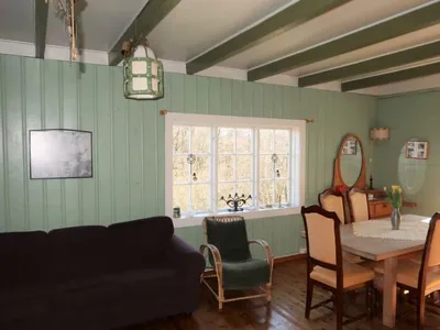 Search and Stay destination Storebø, Vestland - Norway from AU$ 130. Sjøhytta (FJH675)