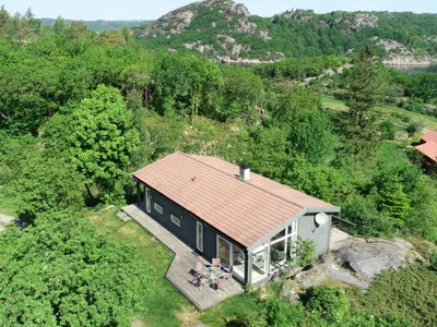Search and Stay destination Farsund, Agder - Norway from AU$ 134. Smibakken (SOW016)
