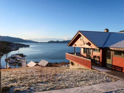 Search and Stay destination Svortevik, Vestland - Norway from AU$ 92. Bakkafall (FJS078)