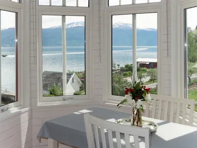 Search and Stay destination Balestrand, Vestland - Norway from AU$ 146. Villa Lorna (FJS026)