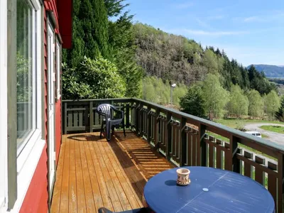 Search and Stay destination Sørbøvåg, Vestland - Norway from AU$ 95. Oasen (FJS143)
