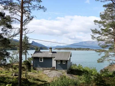 Search and Stay destination Herand, Vestland - Norway from AU$ 100. Blå Hytte (FJH775)