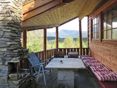 Search and Stay destination Eikelandsosen, Vestland - Norway from AU$ 125. Anna (FJH661)
