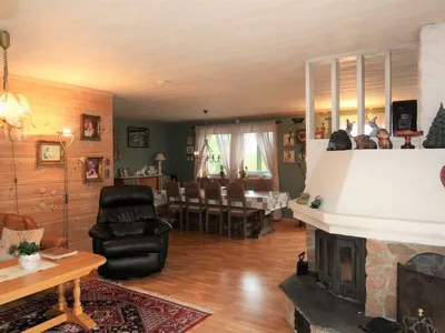 Search and Stay destination Reksteren, Vestland - Norway from AU$ 185. Gule huset (FJH639)