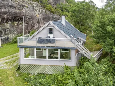 Search and Stay destination Åkra, Vestland - Norway from AU$ 109. Åkrafjorden (FJH340)