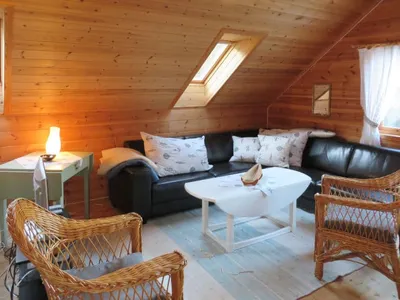 Search and Stay destination Lundegrend, Vestland - Norway from AU$ 113. Tufto (FJH659)