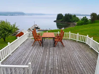 Search and Stay destination Atløy, Vestland - Norway from AU$ 69. Havsblikk (FJS531)