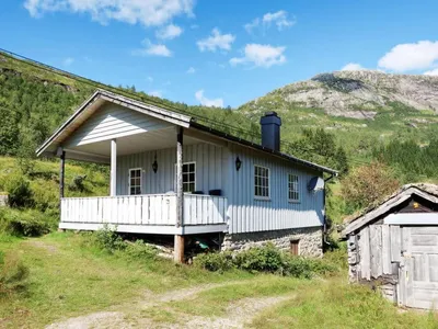 Search and Stay destination Vallestad, Vestland - Norway from AU$ 58. Fosseblikk (FJS391)