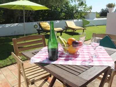 Search and Stay destination Moncarapacho, Faro District - Portugal from AU$ 111. Quinta da Murteira (FUZ107)