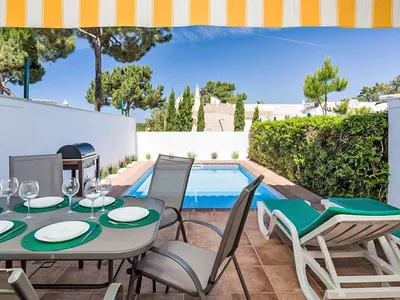 Search and Stay destination Loulé, Faro - Portugal from AU$ 192. V2 Garrão 650m from the beach
