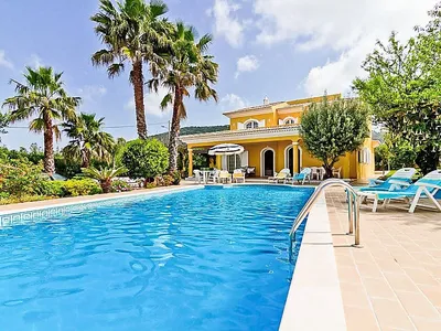 Search and Stay destination Loulé, Faro - Portugal from AU$ 346. Villa Monte da Torre