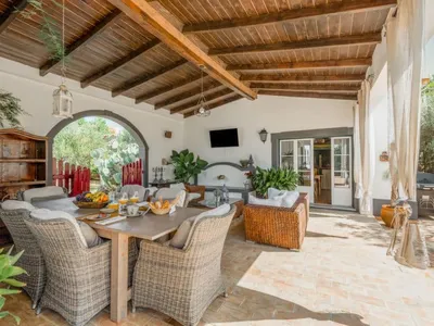 Search and Stay destination São Brás de Alportel, Faro - Portugal from AU$ 312. Quintal das Oliveiras (SBD135)