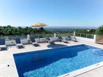 Search and Stay destination Estoi, Faro District - Portugal from AU$ 324. Sol e Mar (EOI135)