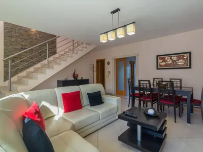 Search and Stay destination Ferreiras, Faro - Portugal from AU$ 130. Bela Vitta