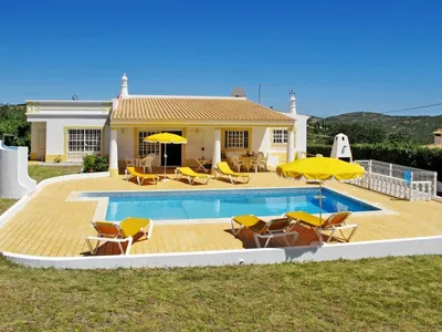 Search and Stay destination Paderne, Faro - Portugal from AU$ 243. Da Bela Vista (PAD110)