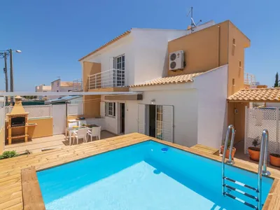 Search and Stay destination Pêra, Faro - Portugal from AU$ 288. Sunny Home