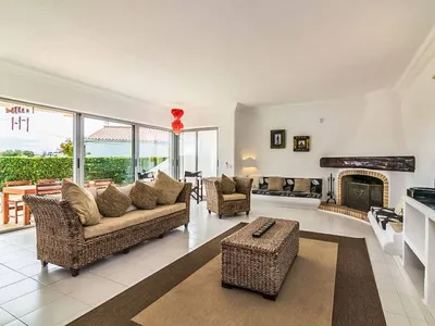 Search and Stay destination Guia, Faro - Portugal from AU$ 373. Arribas Villa