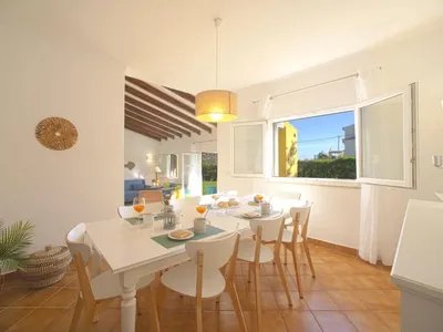 Search and Stay destination Albufeira, Faro - Portugal from AU$ 417. Mariana