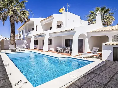 Search and Stay destination Guia, Faro - Portugal from AU$ 422. Casa Galé 600m from the beach