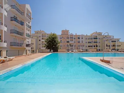 Search and Stay destination Armação de Pêra, Faro - Portugal from AU$ 272. Sunny Beach Retreat