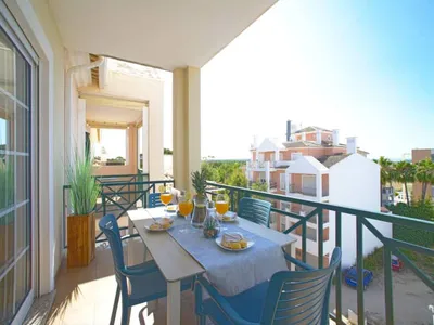 Search and Stay destination Armação de Pêra, Faro - Portugal from AU$ 272. Sunny Beach Retreat