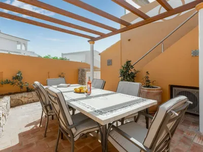 Search and Stay destination Carvoeiro, Faro - Portugal from AU$ 354. Horizonte Azul (CRV140)