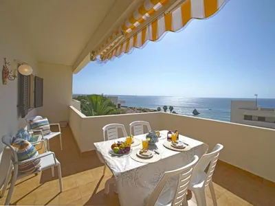 Search and Stay destination Lagos, Faro - Portugal from AU$ 269. Iberlagos (LGS678)
