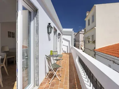 Search and Stay destination Lagos, Faro - Portugal from AU$ 201. Dona Meia Praia